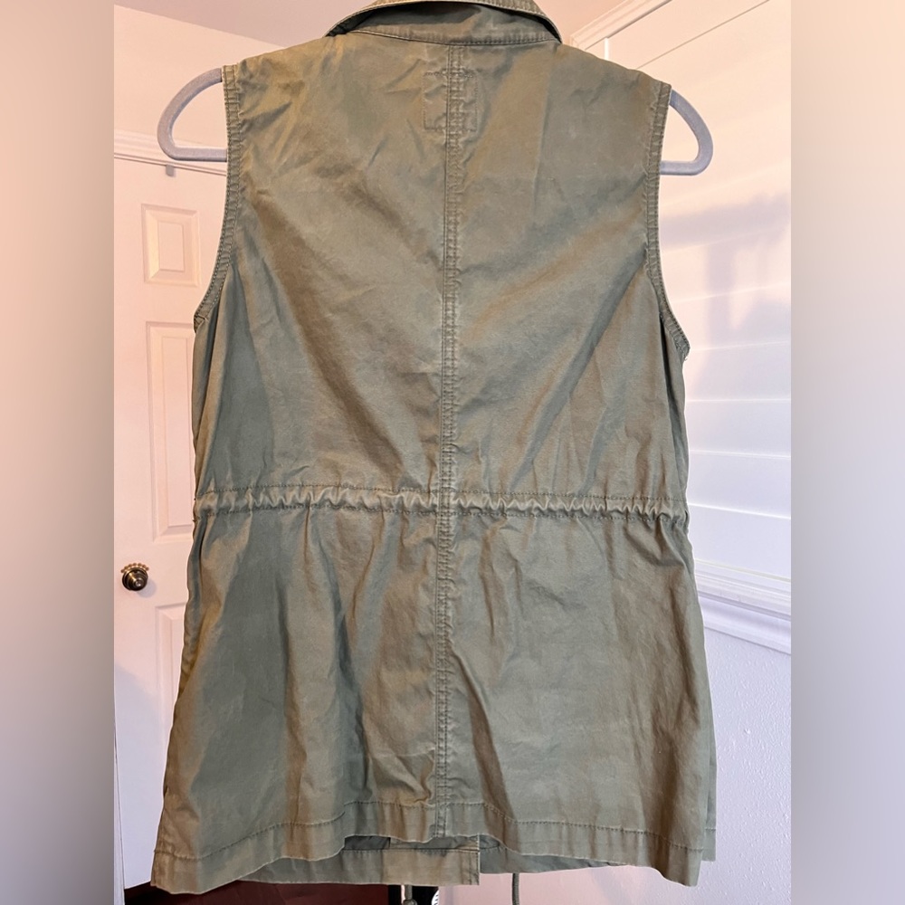 Safari vest - Picture 2 of 3